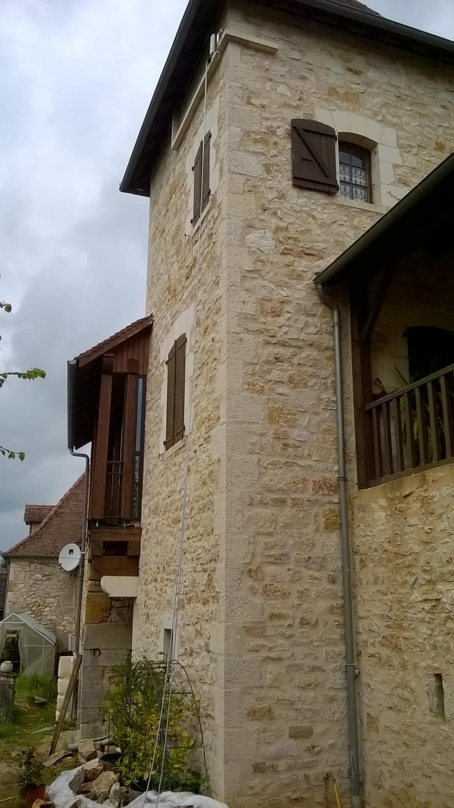 Intervention sur antenne en façade 1