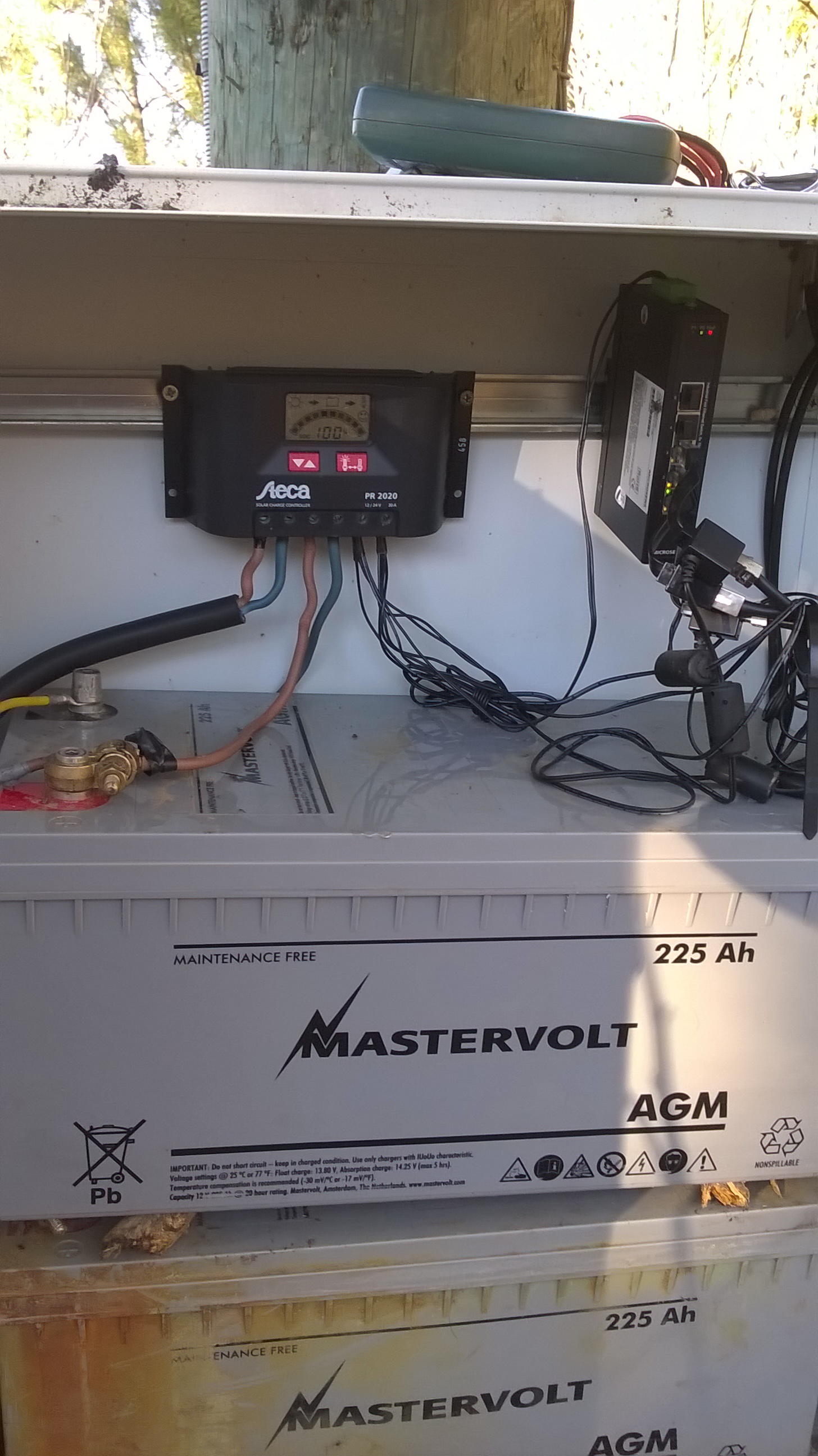 Coffret système solaire et radio